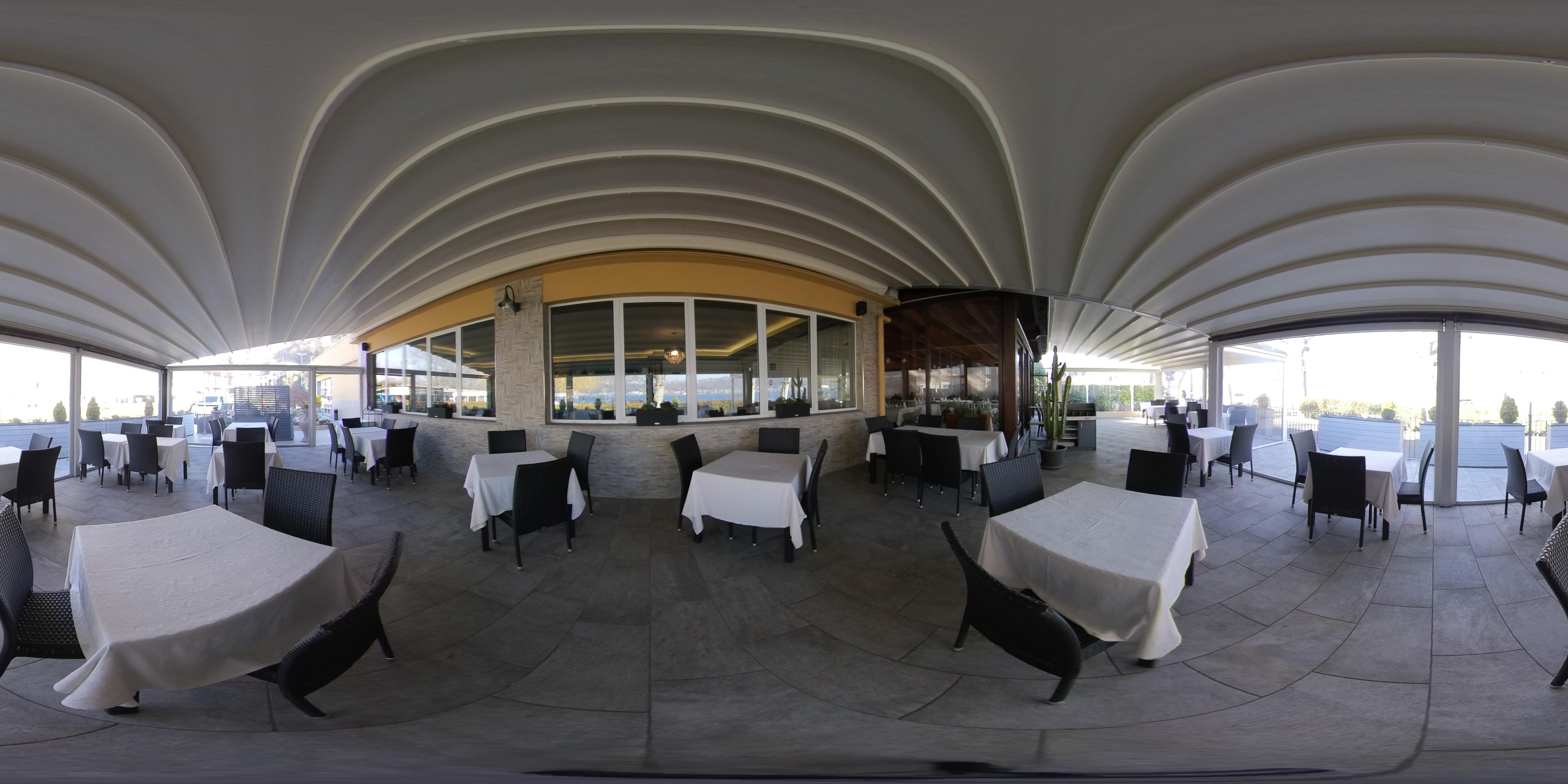 Attività Commerciale in Vendita Vercurago