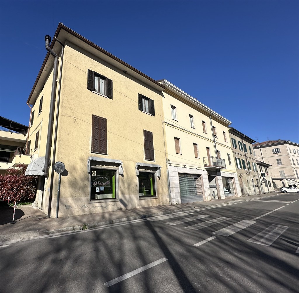 VENDITA ATTIVITA' PIZZERIA D'ASPORTO A OLGINATE Centro